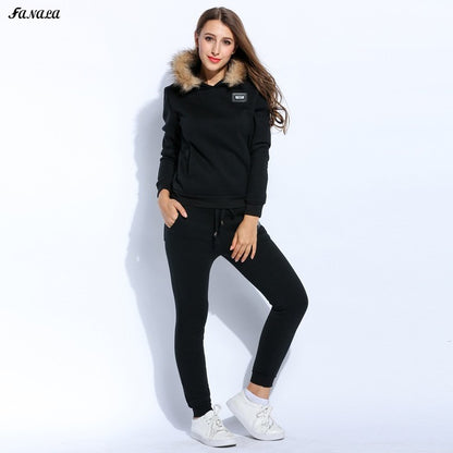 2017 Winter Tracksuits Women Thicken Sweatshirt Hoodies Solid Long Sleeve Pullovers Sweatshirt and Pants Set Slim Women Suit Top